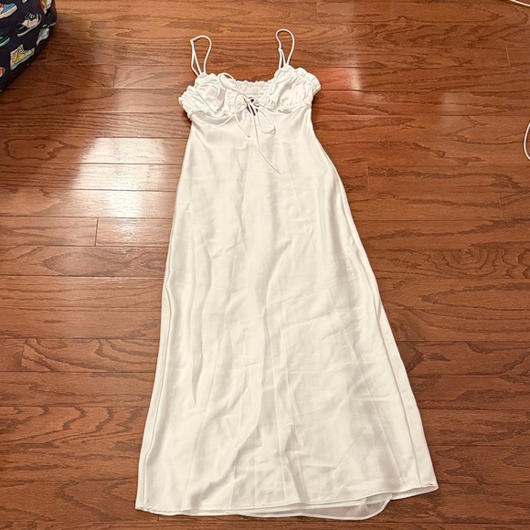 Zara White Midi Dress - Picture 1 of 5